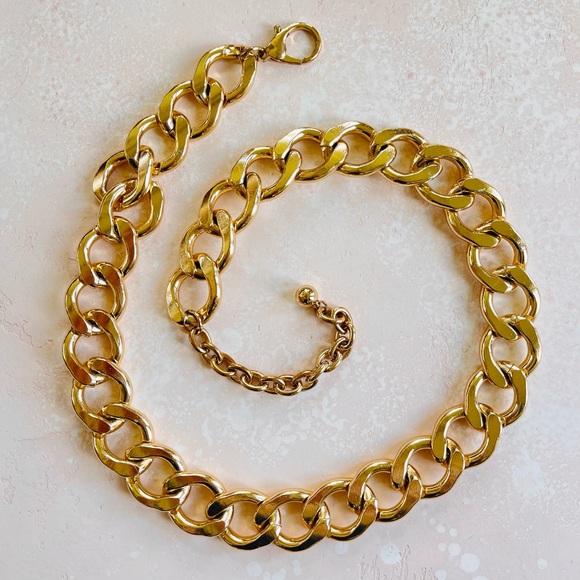Accessories - Chunky Gold Tone Metal Y2K Style Chain Link Belt